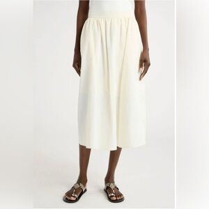 Chic winter white Midi Skirt